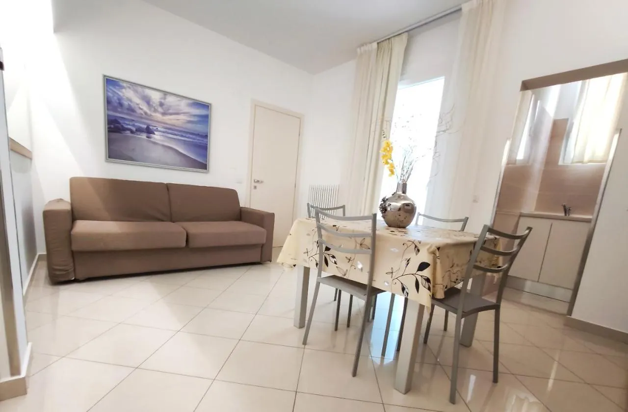 Residence Perla Rimini 2*,  Italy