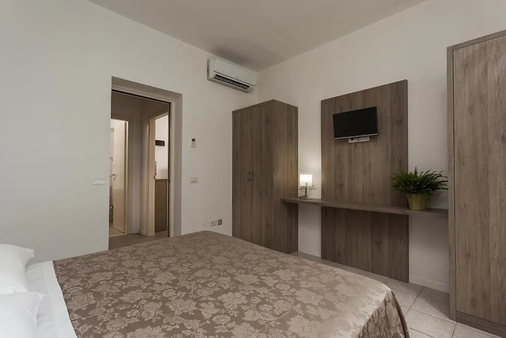 Residence Perla Rimini 2*,  Italy